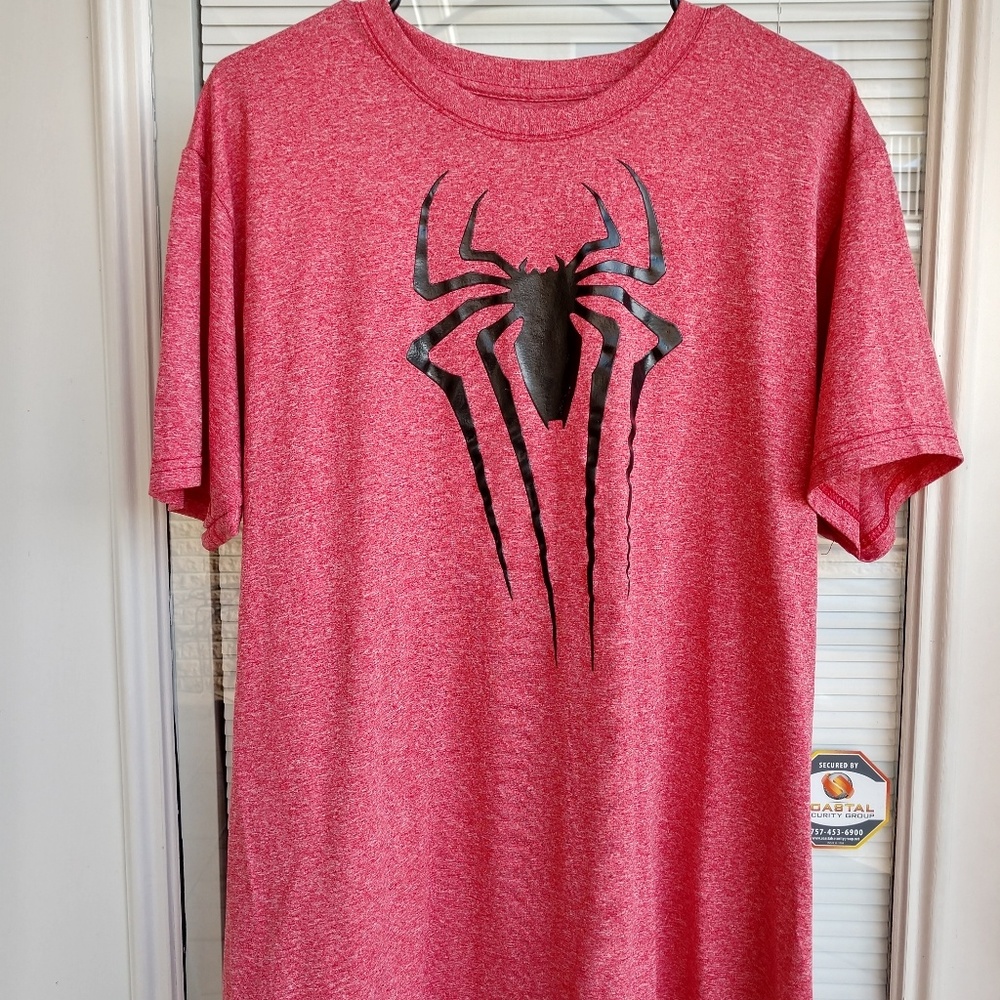 Mens Spiderman T-shirt, size L
